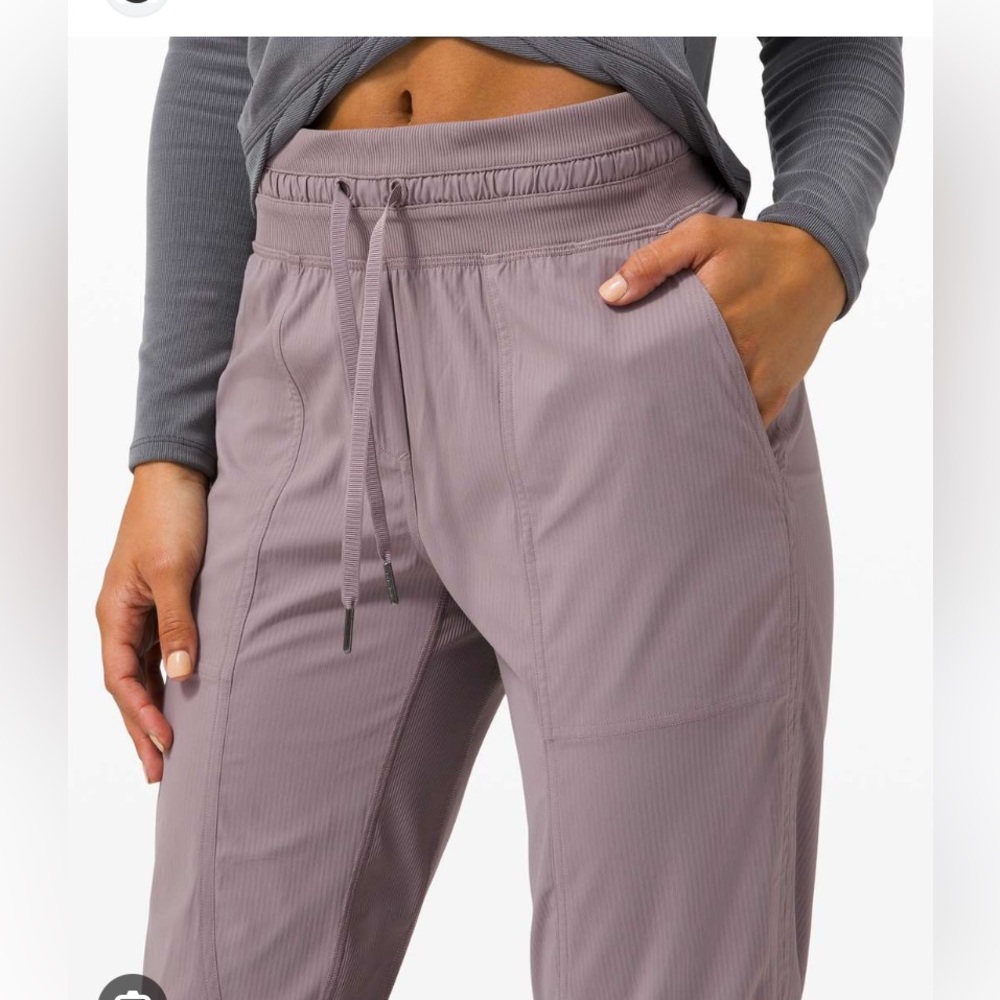 Lululemon Dance Studio Crops 25” Size 10.  Colour Lunar Rock